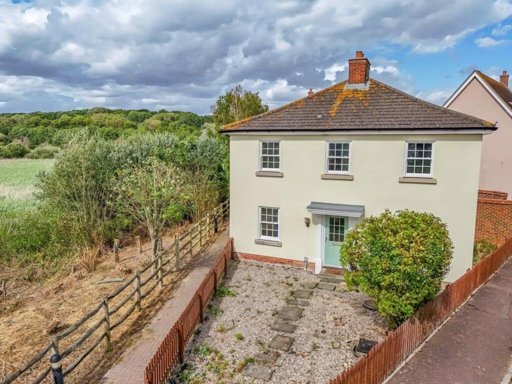 Main image of property: Old Ferry Road, Wivenhoe, Colchester