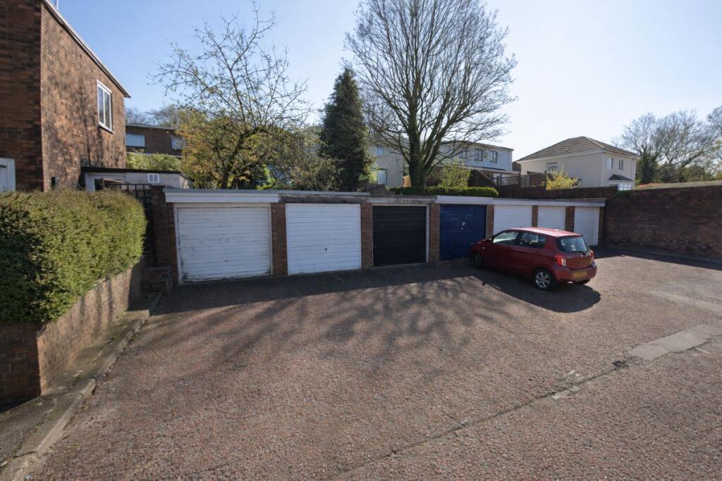Main image of property: Garage, Bath Green, Llanfrechfa, Cwmbran, Gwent, NP44 8US