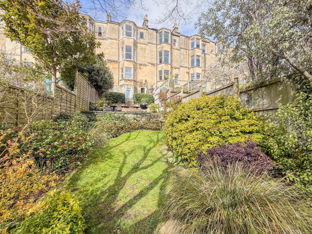 Belgrave Crescent, Bath