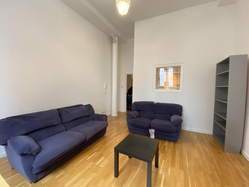 Apartment in Manchester - View 5