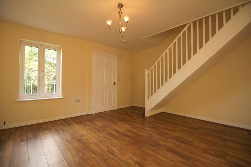 House in Cardiff, Llanharan - View 3