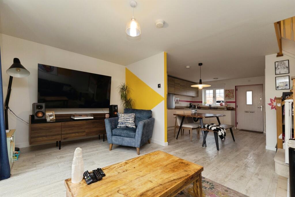 House in Stockton-on-Tees - View 4