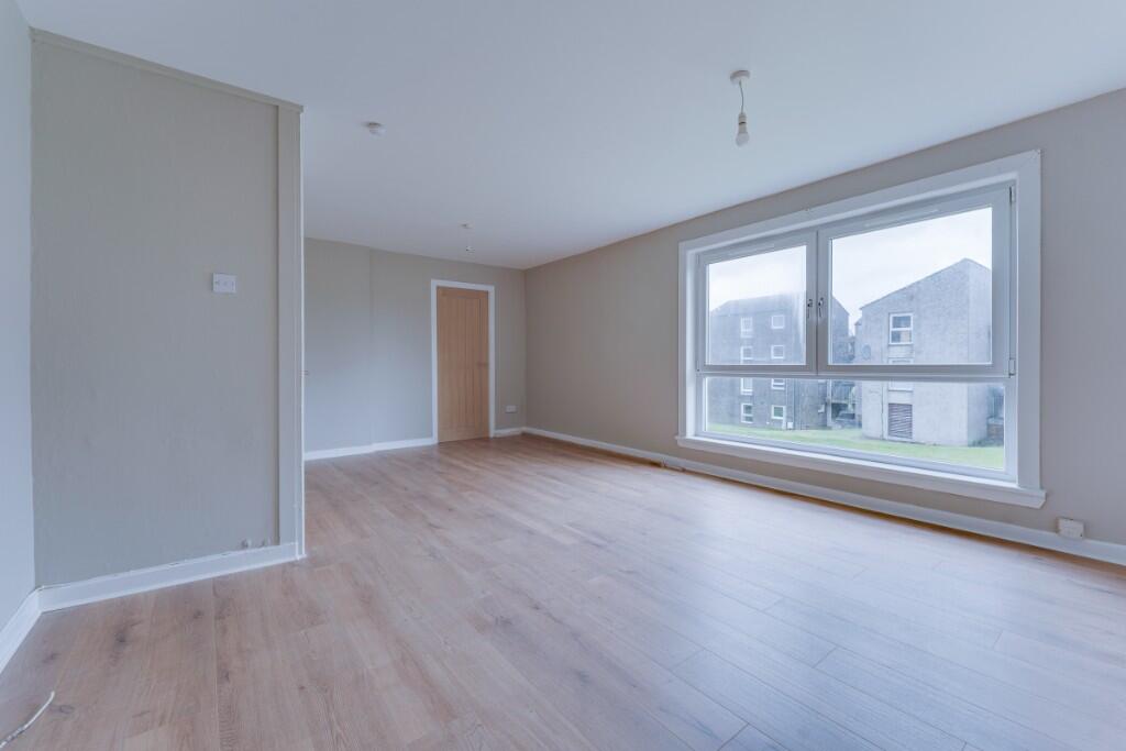 Rowan Road, Abronhill G67 photo 5