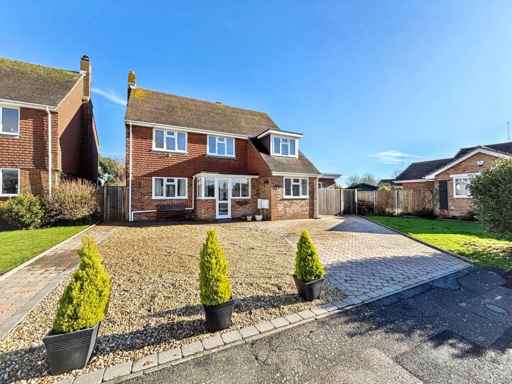 Main image of property: Holm Oak Close, Bexhill-on-Sea, TN39