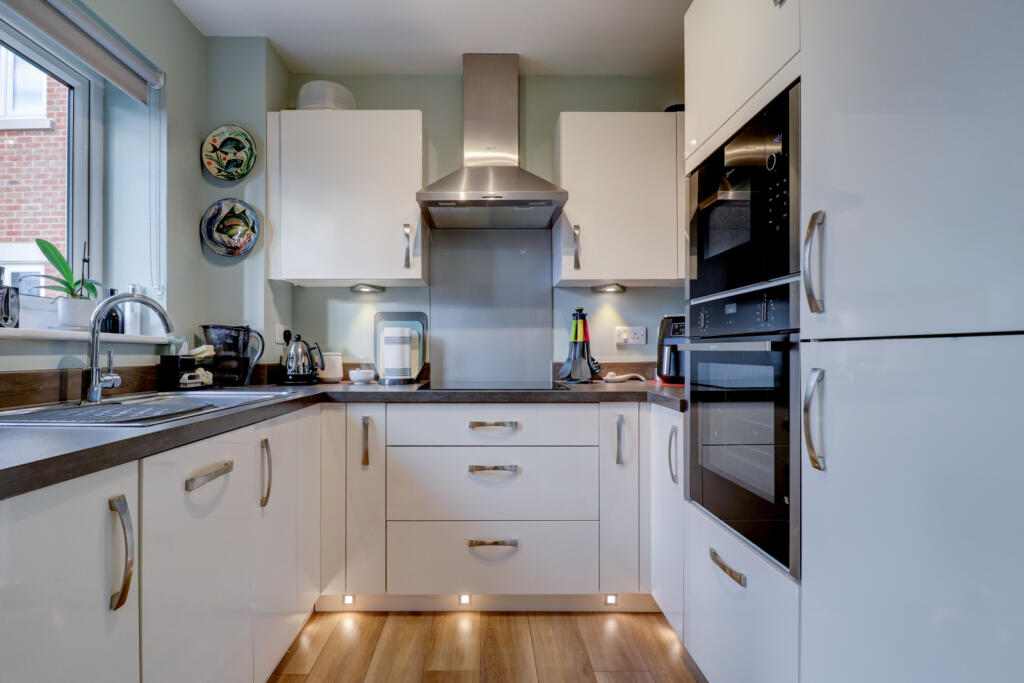 Trinity Place, Beaumont Way, Hazlemere, Buckinghamshire, HP15 photo 2