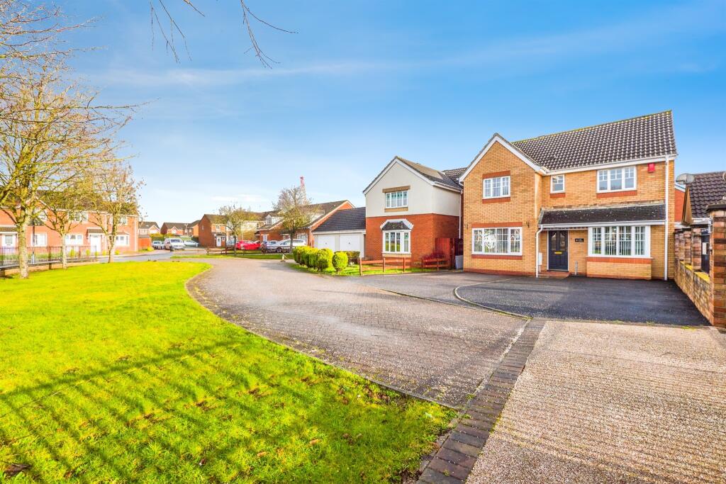 Main image of property: Clos Hector, Pengam Green, Cardiff