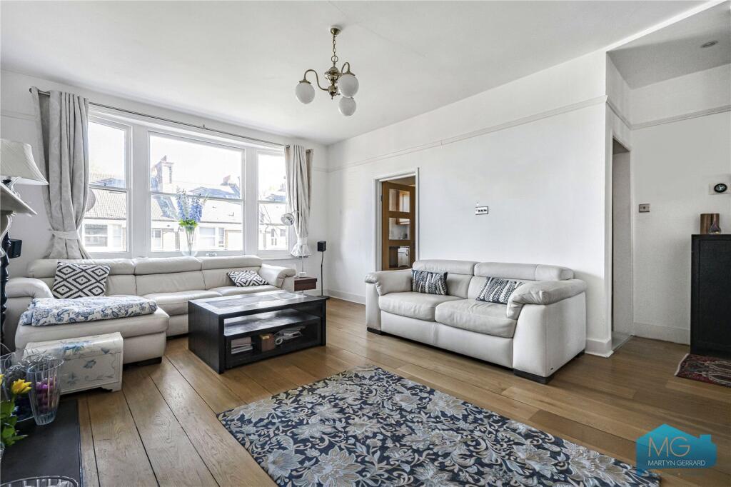 Apartment in London, Kilburn - View 5