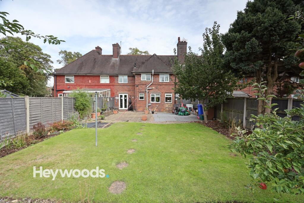 House in Stoke-on-Trent - View 4