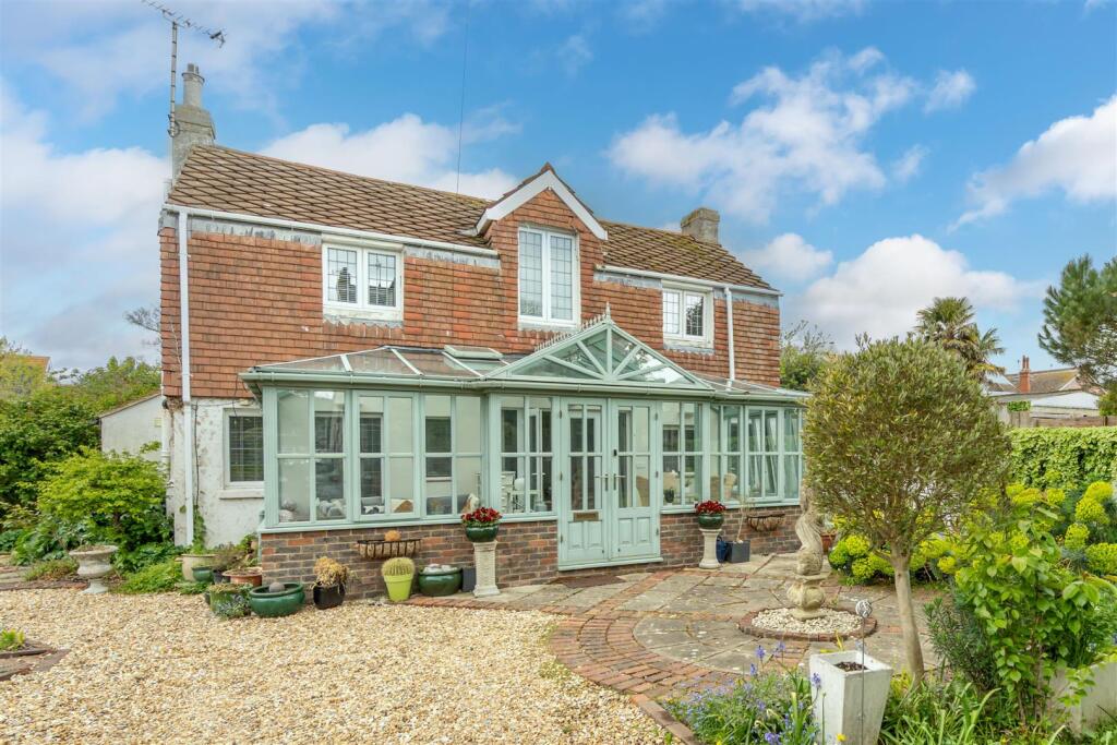 Main image of property: Aldwick Road, Bognor Regis