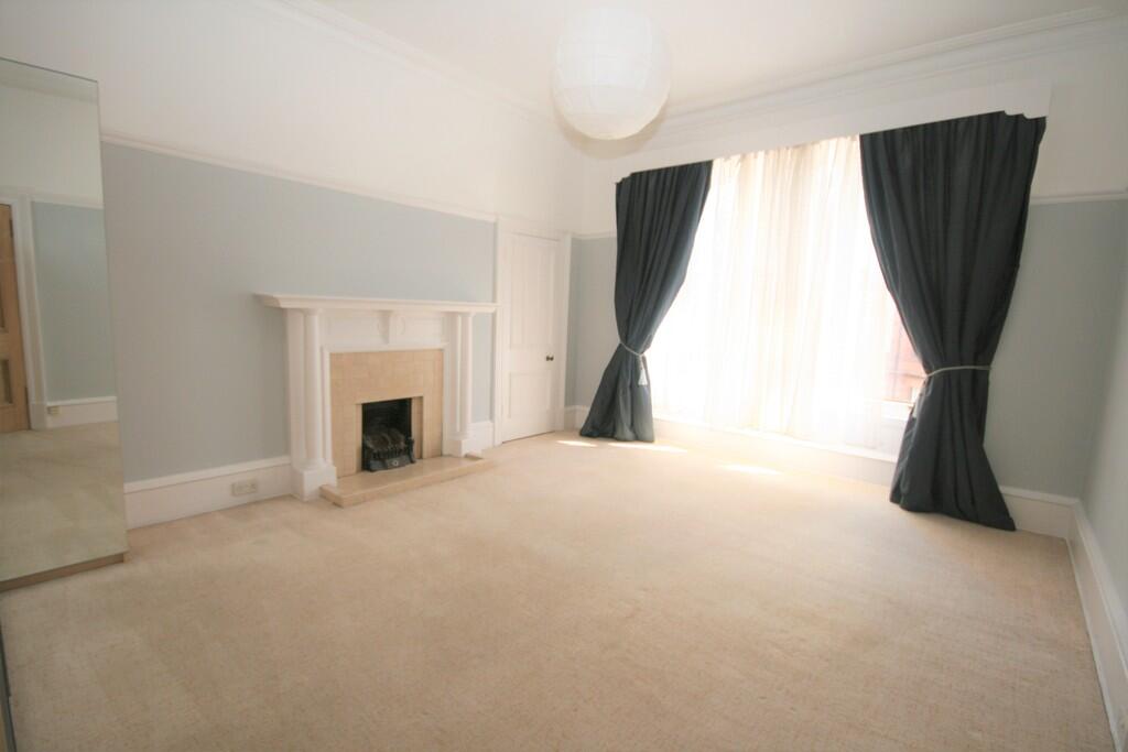 Apartment in Glasgow - More