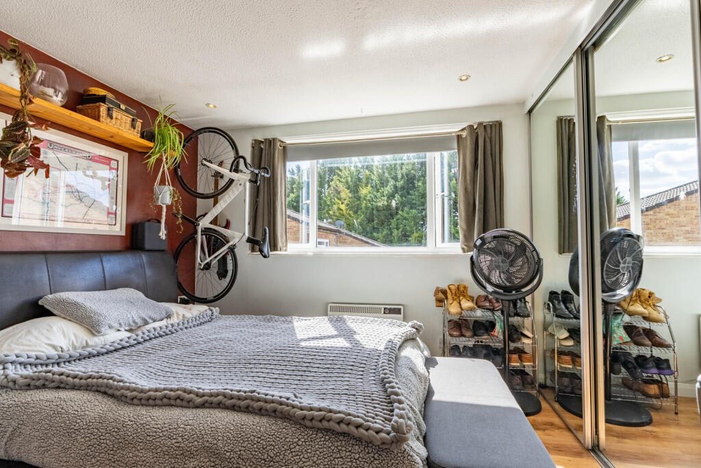 Additional image 6 of Barley Rise, Northfield Road, Harpenden, Hertfordshire, AL5