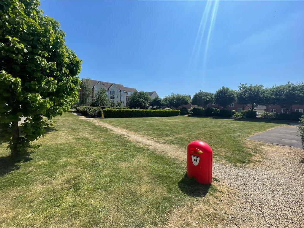 Cheal Way, Littlehampton, West Sussex, BN17 photo 2