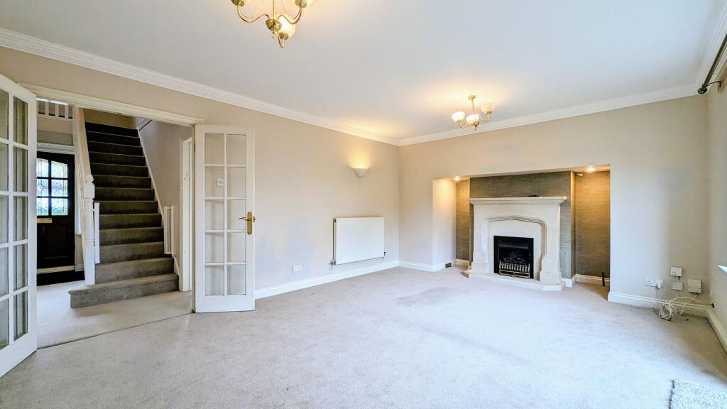 House in Milton Keynes, Shenley Brook End - View 4