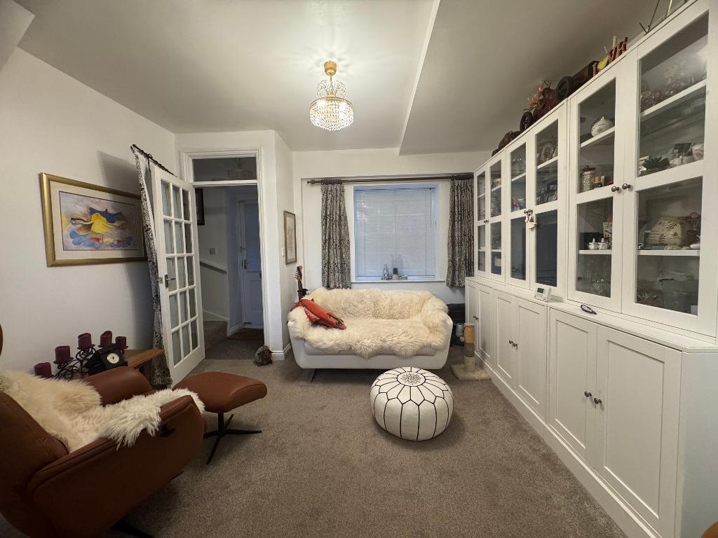 Silkweavers Mews, Rothwell, NN14 6FY - View 2