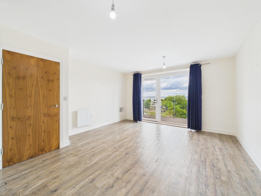 Apartment in Rochester - View 2
