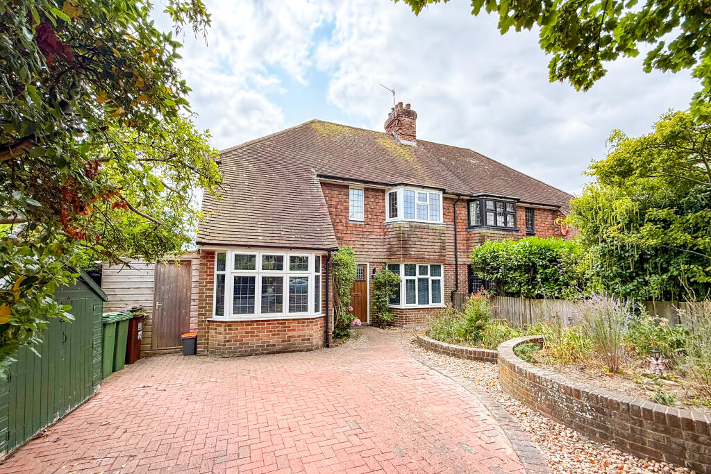 Upper Kings Drive, Willingdon Village, Eastbourne