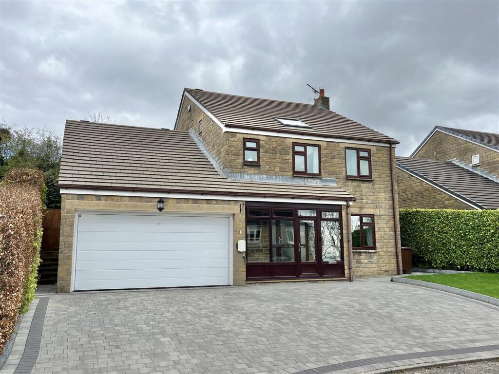 Main image of property: Braemore Drive, Broadbottom, Hyde