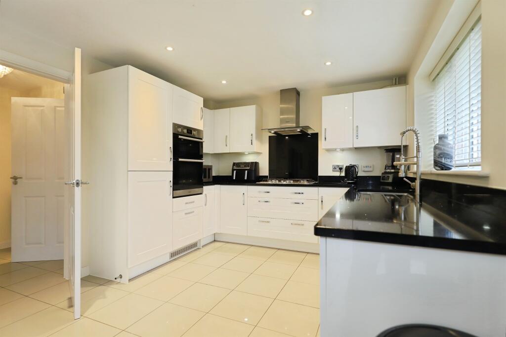 Falling Sands Close, Kidderminster - Widok 4