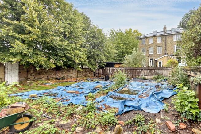 Land to the rear of 2 Breakspears Road, Brockley, London, SE4 1UW