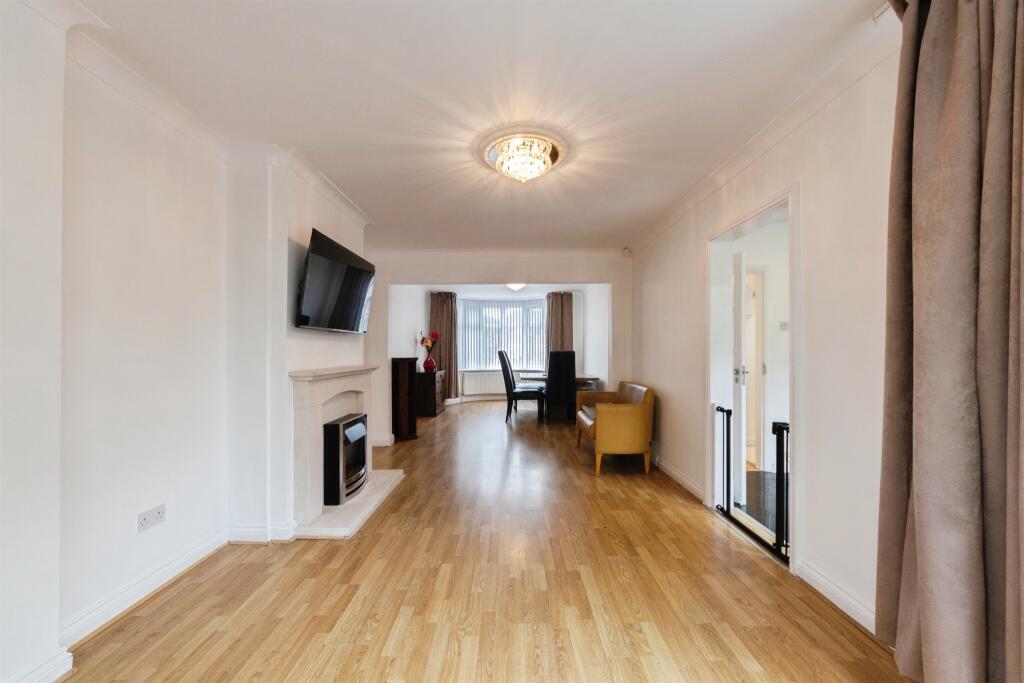 Lyndon Road, Solihull photo 5
