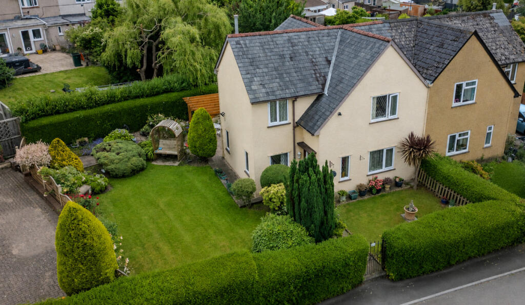 House in Newport, Cefn, Rogerstone