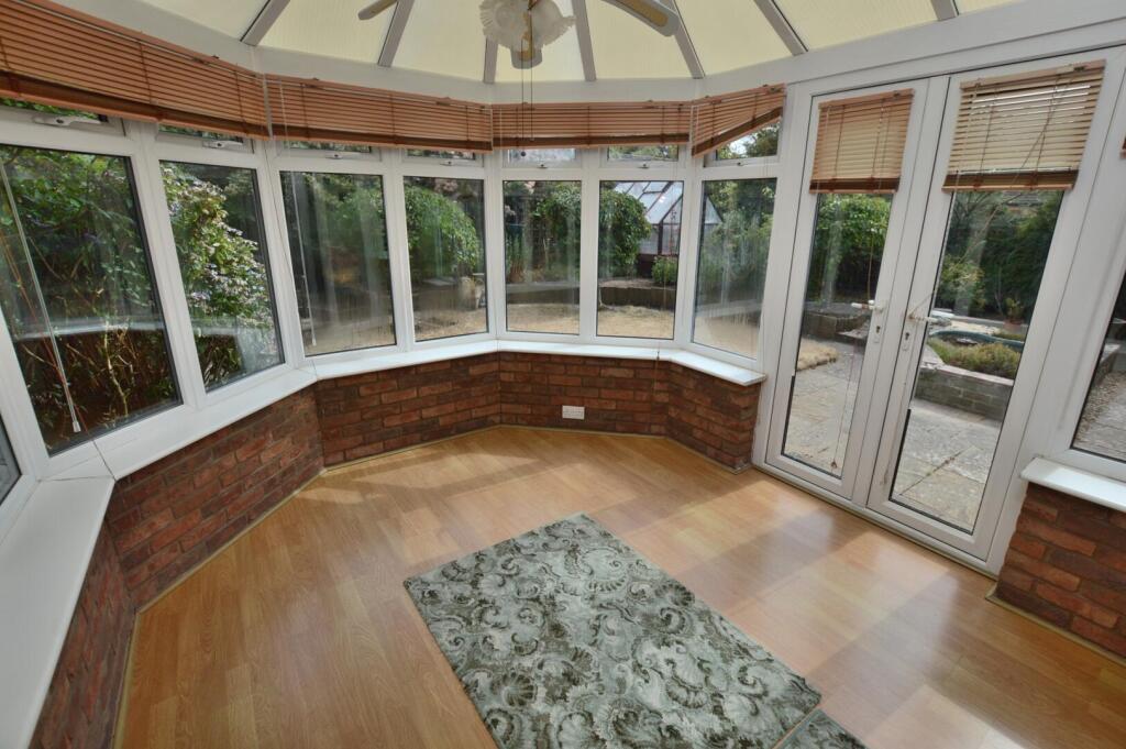 House in Lincoln - View 4