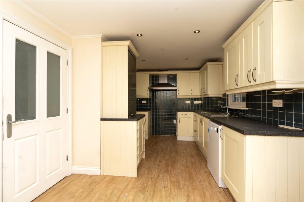 House in Truro - View 4