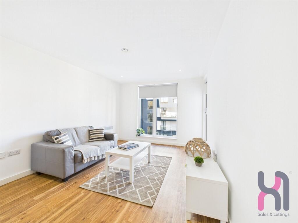 Main image of property: The Exchange, 8 Elmira Way, Salford Quays, Greater Manchester, M5