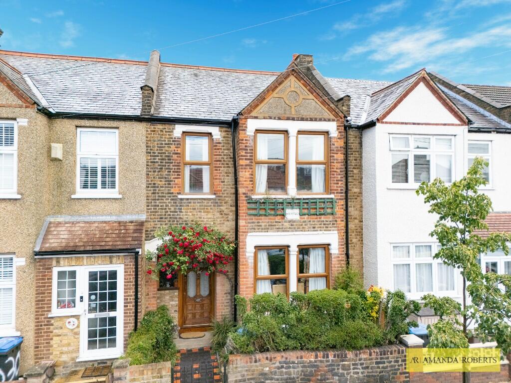 Leighton Road, London, EN1 photo 2