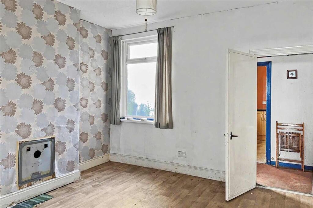 Haden Road, CRADLEY HEATH photo 4