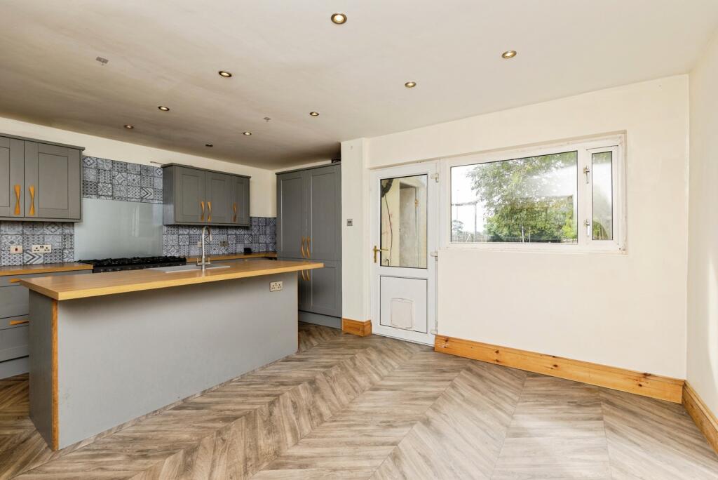 House in Swansea - View 5