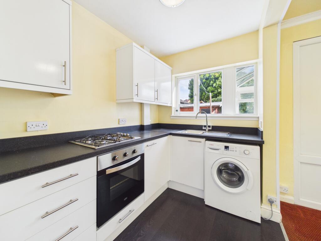 Courtland Drive, Alvaston photo 4