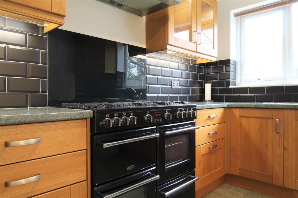 House in Nottingham - View 4