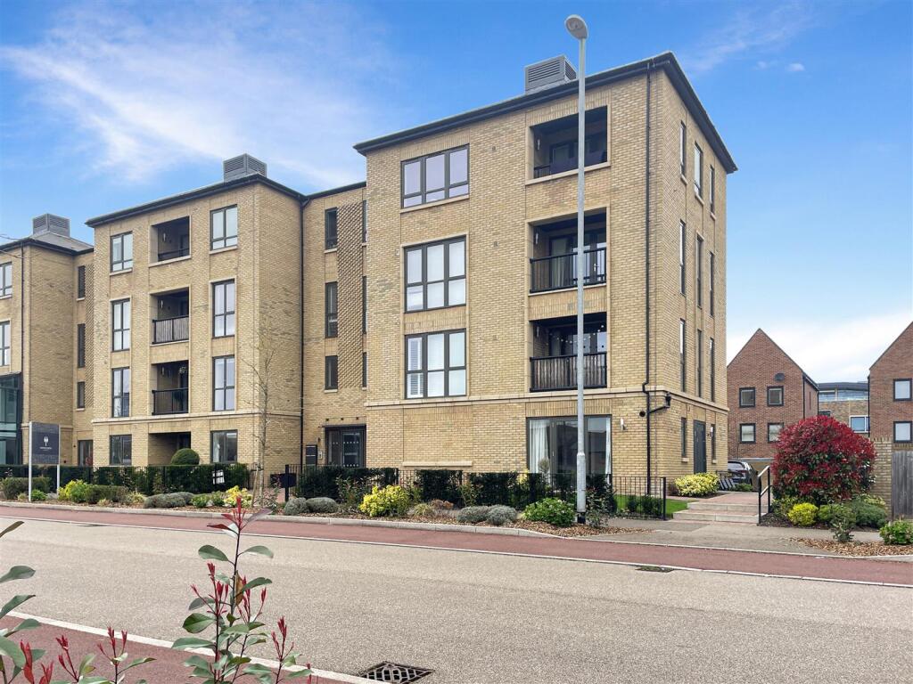 Main image of property: Lawrence Weaver Road, Cambridge