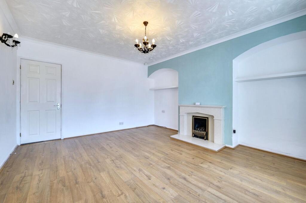 Goodyers End Lane, Bedworth, CV12 photo 2