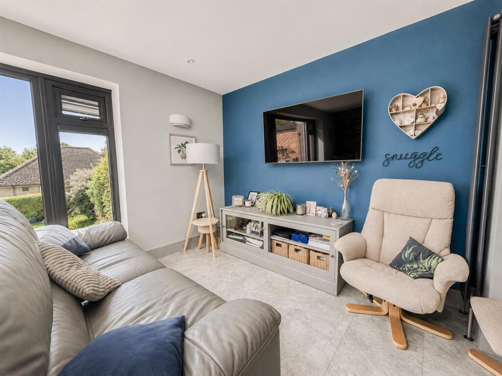 House in Bexhill-on-Sea, Pebsham - View 4