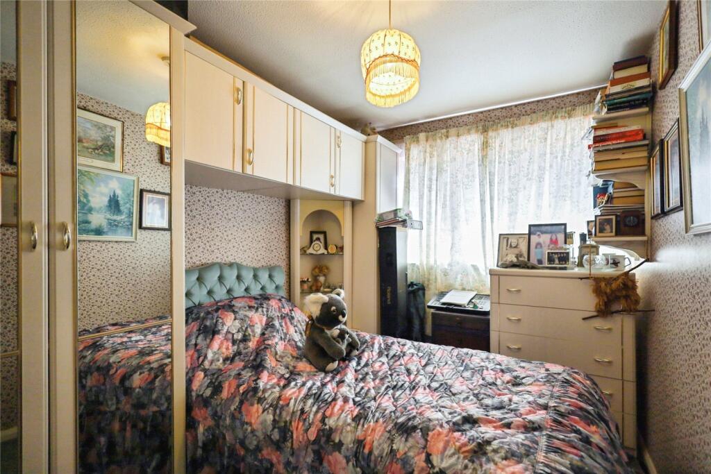 House in Lewes - More