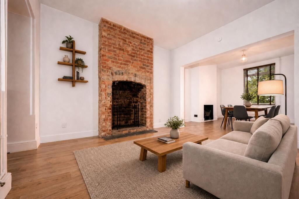 House in Rothwell, North Northamptonshire - View 5