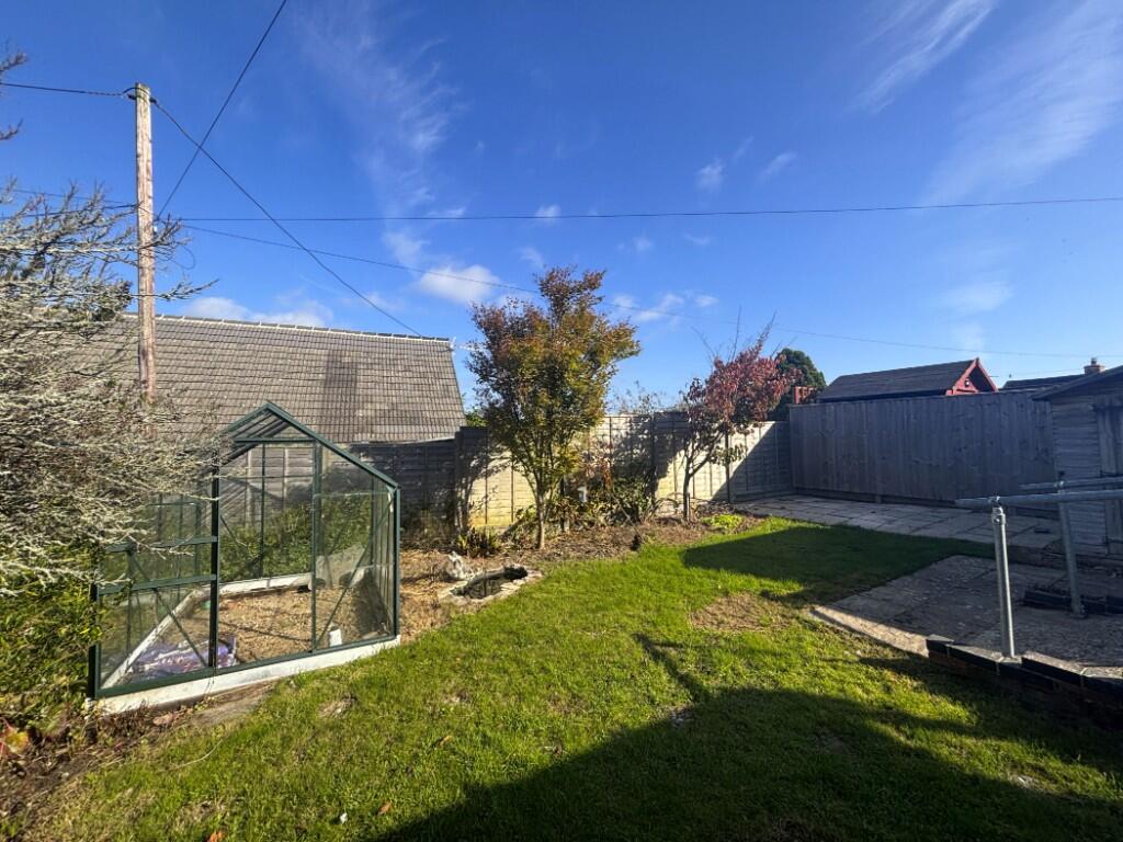 Hillside Road, Wool, Wareham BH20 photo 2