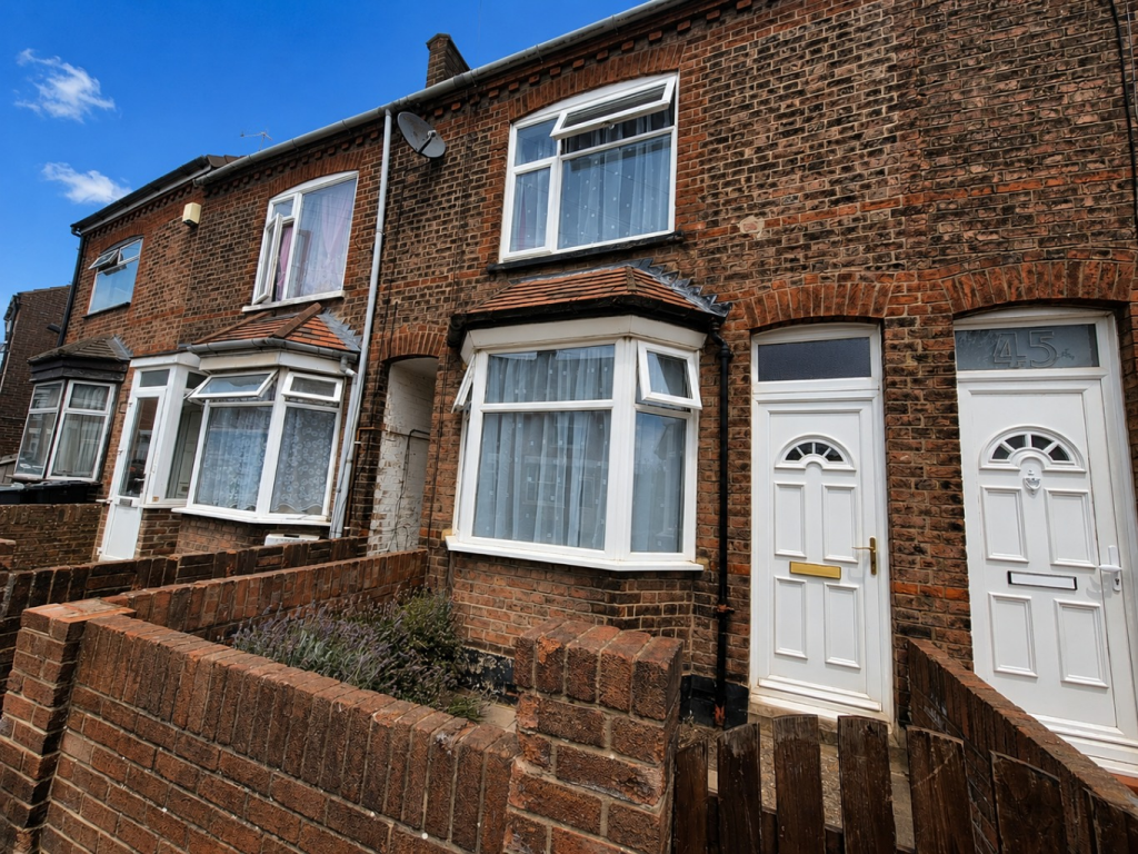 Main image of property: Ramridge Road, Luton, Bedfordshire, LU2 0TQ