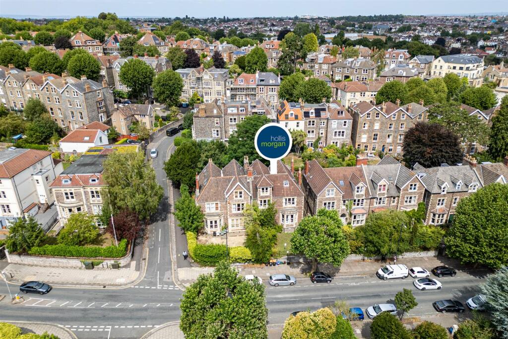 Main image of property: HMO / FAMILY HOME | REDLAND