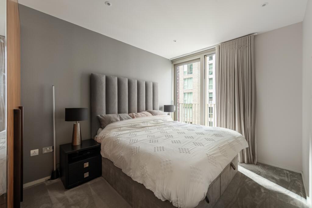 Apartment in London - View 3