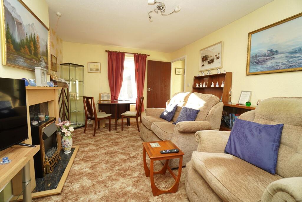 De Montfort Close, Loughborough, LE11 photo 3