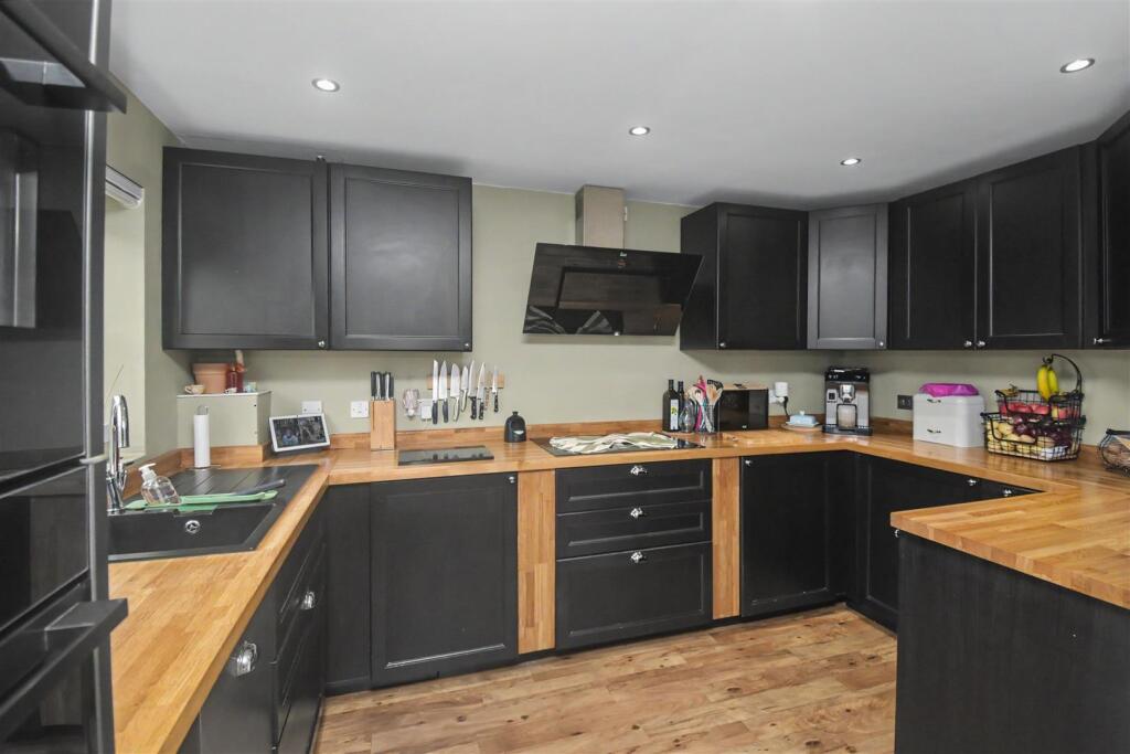 House in Northampton - View 2