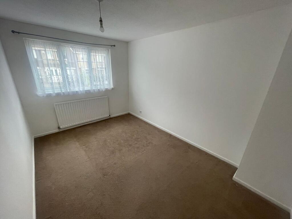 House in Sandwell, Overend - More