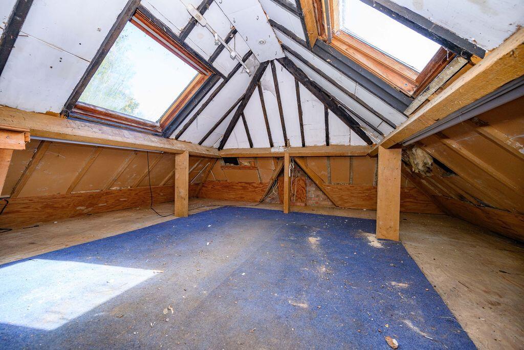 Additional image 24 of Woodside Place, Wildhill Road, Essendon