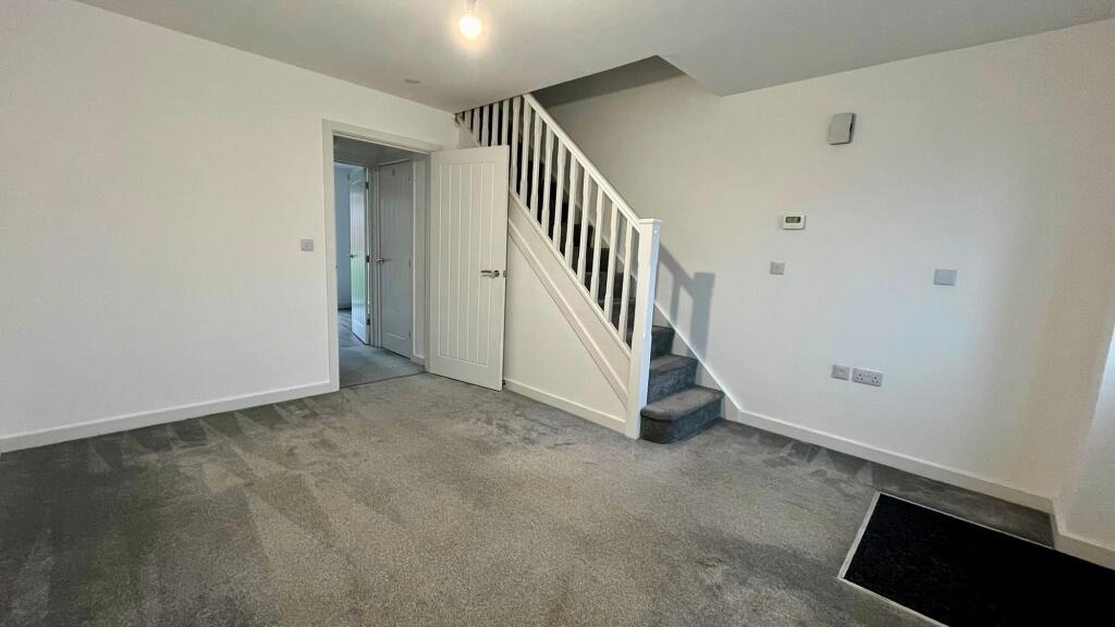 House in Nottingham - View 3