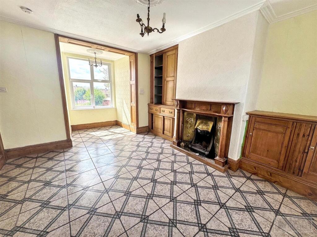 Ashbourne Road, Leek photo 4