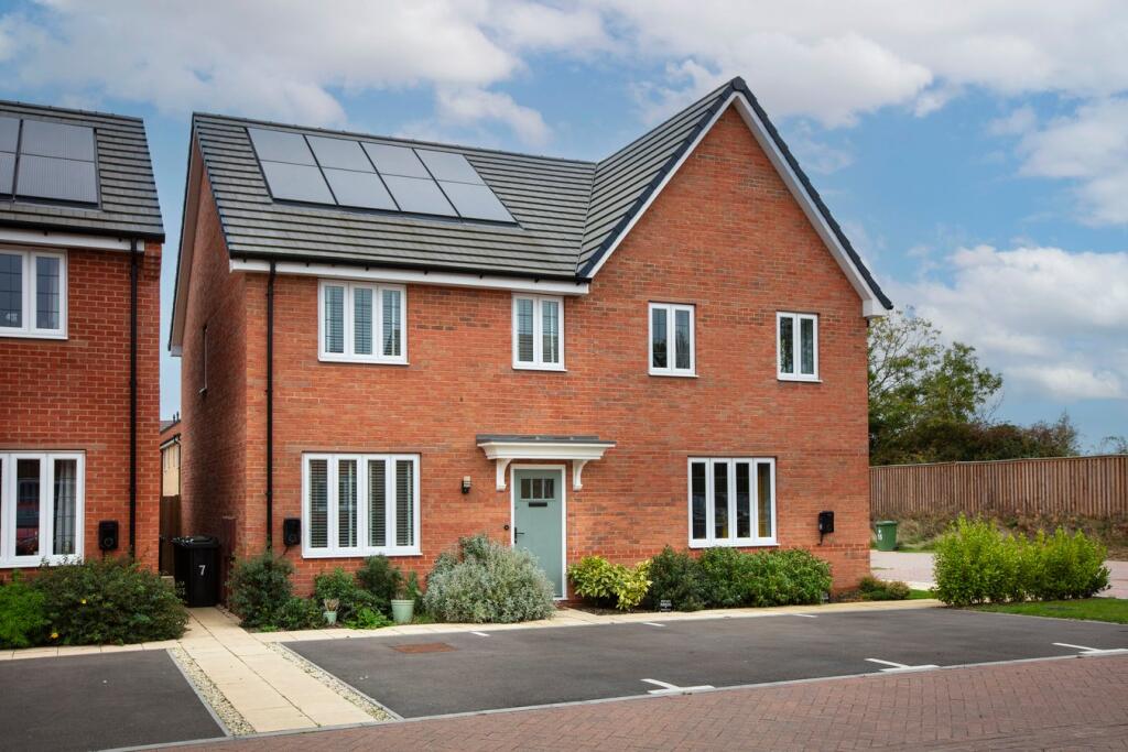 Main image of property: Venture Croft, Lower Stondon, sg16