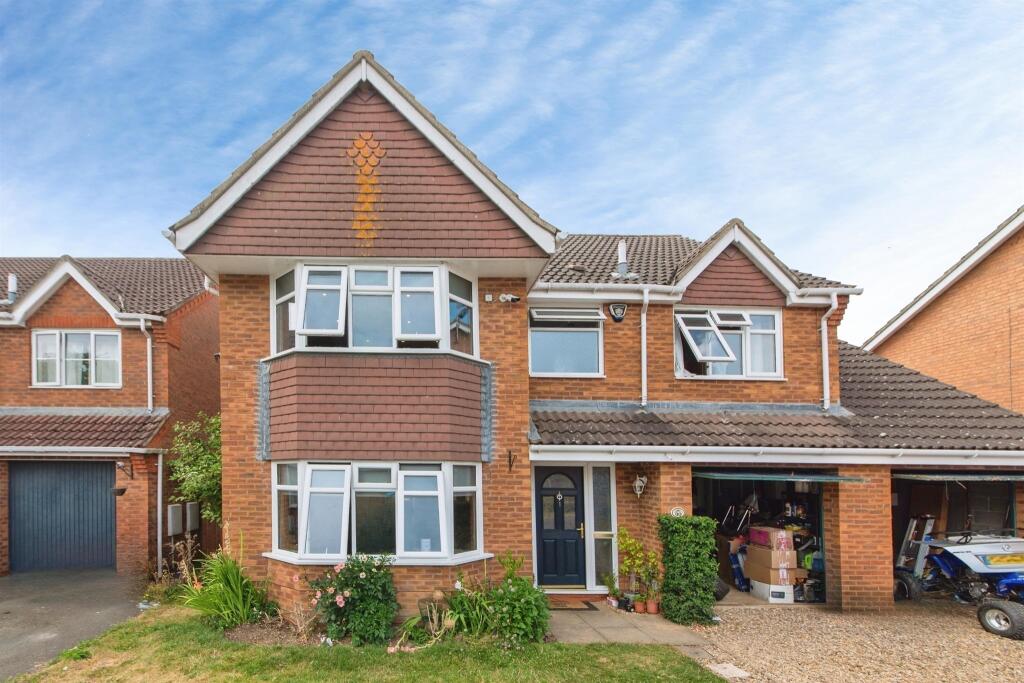 Main image of property: Wintergold Avenue, Spalding